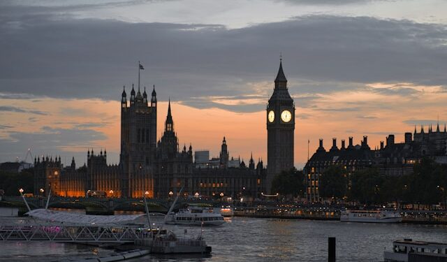 Venda de cigarros está oficialmente proibida sob pena criminal em cidade de país da Europa