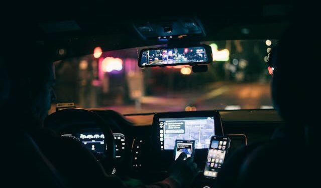 Uber aprovou mudança de regras para Comfort e Black em 2025