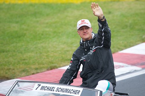 Mansão secreta e isolada do mundo pertence a Michael Schumacher e ninguém pode entrar
