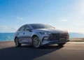Carro mais econômico do Brasil em 2026 impressiona por baixo consumo e custa 100 salários mínimos