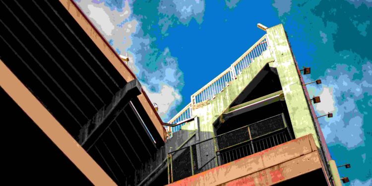 Maior estádio fantasma do mundo entrou em nova fase de obras