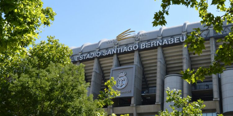 Aos 19 anos, joia do Palmeiras se despede para jogar no Real Madrid