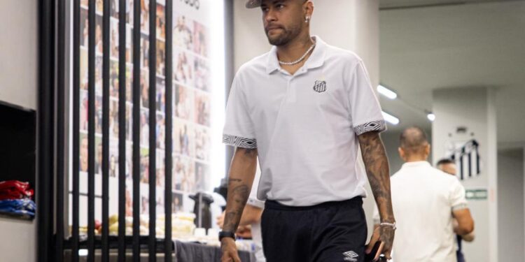 Enquanto muitos se preocupam com a Copa, salário de Neymar no Santos ultrapassa R$ 20 milhões por mês