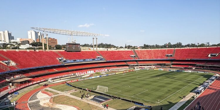 São Paulo escolhe novo treinador após demitir Roger Machado