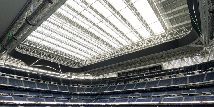 Craque do Palmeiras desembarca em Madrid para jogar no Real