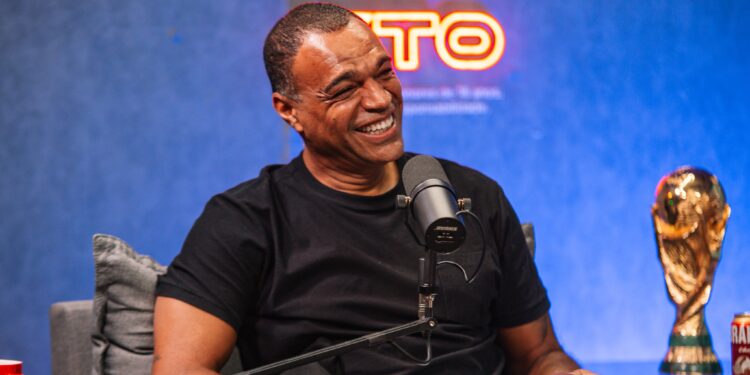 Enquanto ganhava R$ 150 mil por mês na Band, Denilson Show fechou com a Globo por salário bem maior